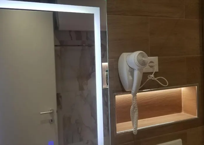 2a Near Blloku Area Tirana