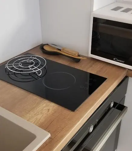 2a Near Blloku Area Apartament